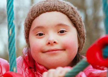 نقش بازی در یادگیری کودک کم توان ذهنی