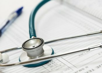 اخذ رضایت نامه و برائت نامه از بیمار و قوانین حقوقی آن