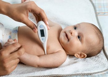 اندازه گیری و کنترل علائم حیاتی در پرستاری