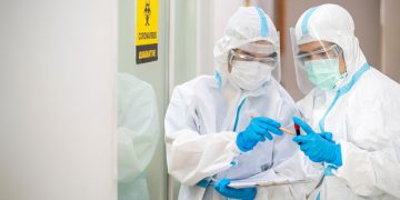 پرستاران مدافعات سلامت